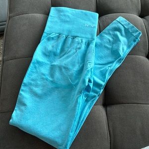 NVGTN original contour leggings. Size small